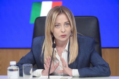 Destra, Meloni: Vannacci come sinistra, vuole solo distruggere