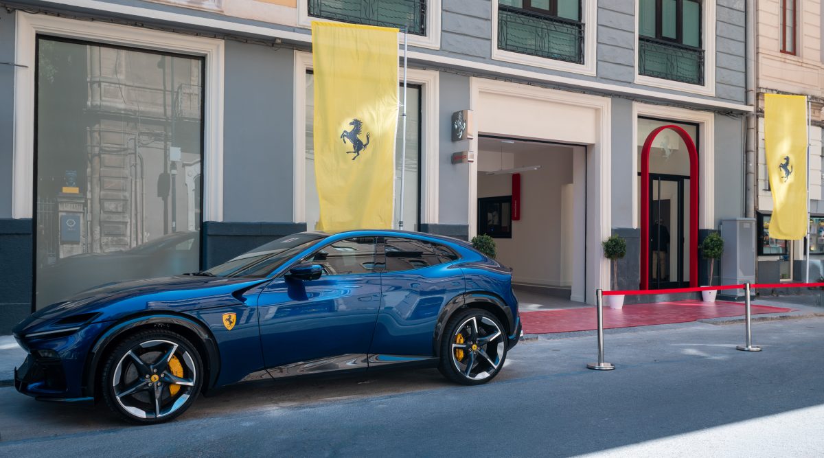 A Catania il nuovo Ferrari Service Center, le immagini più belle A Catania il nuovo Ferrari Service Center, le immagini più belle