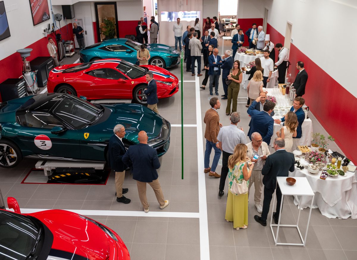 A Catania il nuovo Ferrari Service Center, le immagini più belle A Catania il nuovo Ferrari Service Center, le immagini più belle