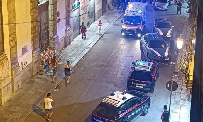 Divieto alcolici da mezzanotte, stretta su abusivi e continuo presidio: le proposte contro la mala-movida a Palermo