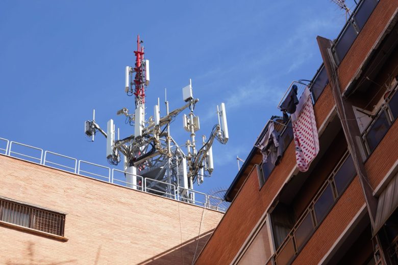 Monitoraggio dei campi elettromagnetici in Sicilia: si punta a connettere i catasti nazionale e regionale