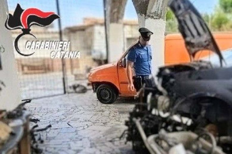 Scoperta officina fantasma a Belpasso, sversati oli esausti sul terreno