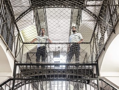 Altra aggressione in carcere, ferito agente della Polizia Penitenziaria: l’uomo è in ospedale