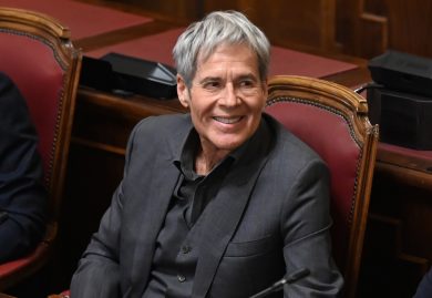 Claudio Baglioni sta male, tour rinviato: ecco cos’ha il cantante