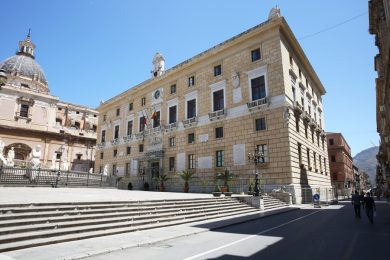 Comuni siciliani, i conti non tornano: ritardi cronici nei bilanci di previsione e risorse ridotte al lumicino