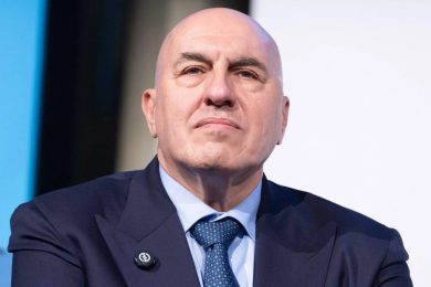 Crosetto a Palermo: “Ho sentito Trump: è tempo di pace, ne abbiamo abbastanza delle guerre”