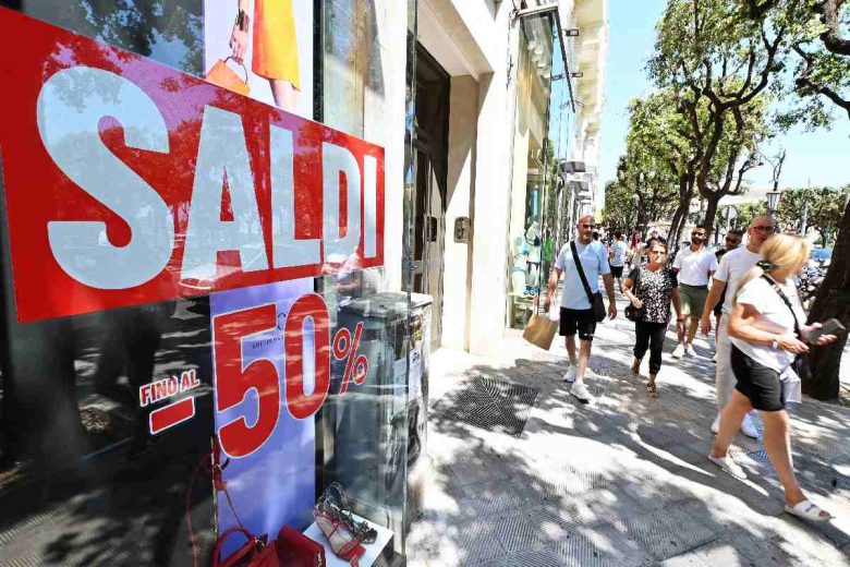 Saldi estivi in Sicilia, ecco quando cominciano e le regole da seguire