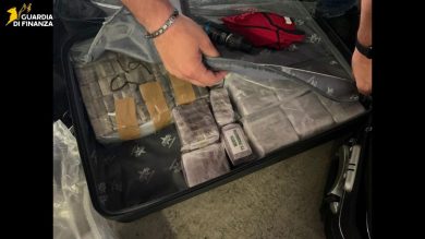 VIDEO | Sei arresti e 80 kg di droga sequestrati: smantellata organizzazione tra Roma, Napoli e Palermo