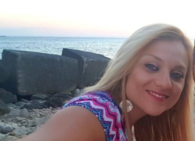 Insegnante in ferie per assistere l’alunno a Rimini, arriva un encomio solenne dal Comune di Gela