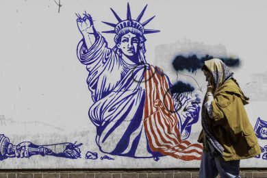 Guerra in Iran, le ultime news in diretta | mercoledì colloqui indiretti tra USA e Teheran