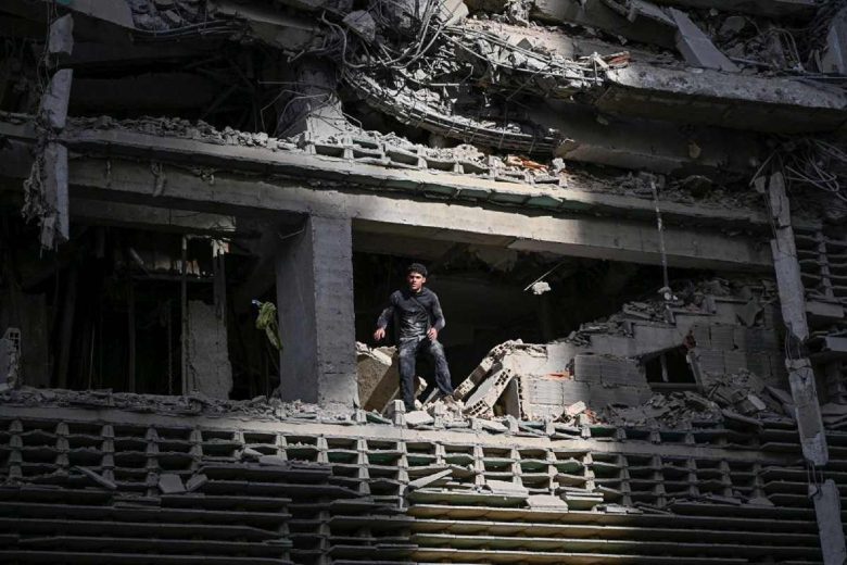 Terremoto in Venezuela, si aggrava il bilancio: 235 morti e oltre 40mila dispersi. Un italiano tra le vittime