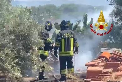 VIDEO | Incendio nelle campagne a Quartu Sant’Elena, rinvenuto il corpo dell’ex sindaco di Ollolai