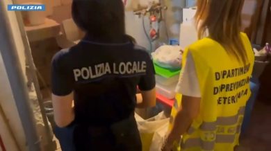 VIDEO | Centro storico Catania, multe in ristoranti per lavoro in nero e cibo scaduto