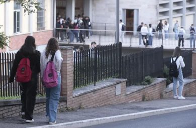Daniele Novara: “Il giudizio non serve, la scuola aiuti a crescere”