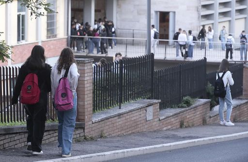 Daniele Novara: “Il giudizio non serve, la scuola aiuti a crescere” Daniele Novara: “Il giudizio non serve, la scuola aiuti a crescere”