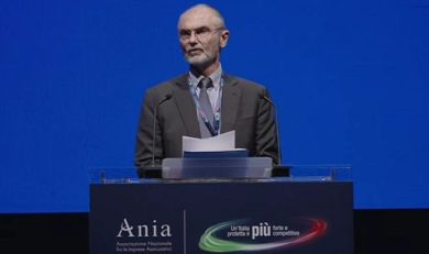 Ivass, Angelini: risparmio europei fatica ad affluire su investimenti