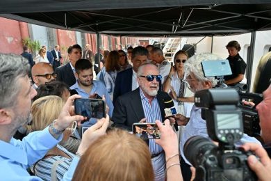 Calcio, De Laurentiis: “Non serve mercato, tanti in uscita”