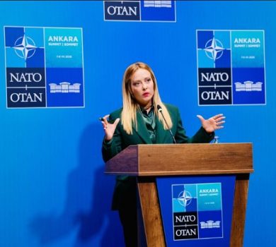 Ad Ankara nessun chiarimento, resta gelo con Trump. Meloni: Ma non mi pento di nulla