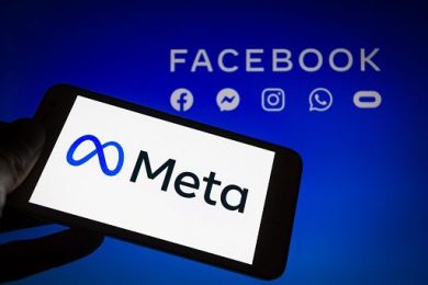 Meta, Commissione Ue accusa Instagram e Facebook di “creare dipendenza”
