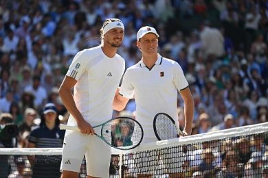 Tennis, Sinner batte Zverev e si conferma campione a Wimbledon