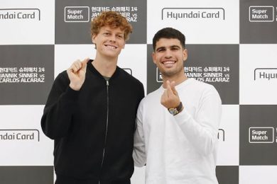 Tennis, i complimenti di Alcaraz a Sinner: “Goditi il momento”