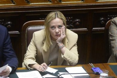 Meloni sfida opposizioni: su preferenze non chiedano voto segreto