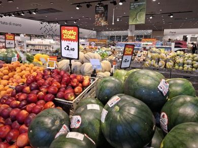 Unes: nuovo negozio nel Milanese e prossima settimana riapre a Monza
