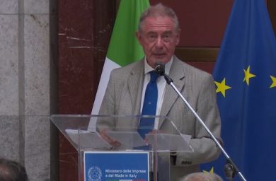 Carburanti, Urso: riforma in Cdm non appena arriva ok Ragioneria