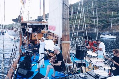 Eolie Music Fest riparte con Brand Eolie e il caicco-palco