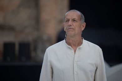 ”Vennero da ogni dove”: Marco Baliani si ispira al Mediterraneo