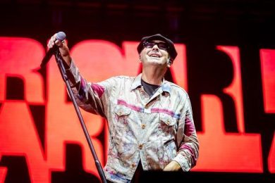 Luca Carboni al Jazz Open Modena con il suo tour “Rio Ari O Live”