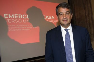 Ue, Fitto: auspicabili Eurobond per energia e difesa, ma decidono Paesi