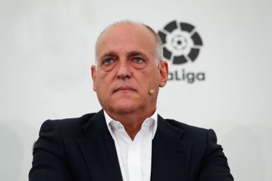 Calcio, Tebas attacca la Fifa, “Bugie che distruggono il calcio”