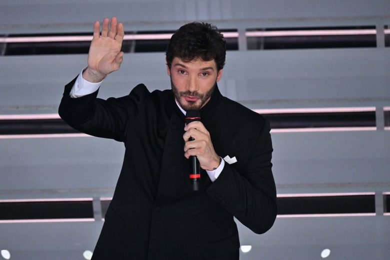 Sanremo, Francesca Michielin: bene conduttore giovane come De Martino