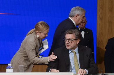 Carburanti, Meloni vede Giorgetti, si valuta meccanismo accise mobili