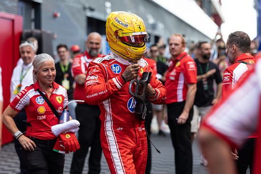Formula1, Hamilton frustrato dopo la penalità: “Tre in tre gare”