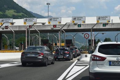 Aspi, sulle autostrade 16 mln veicoli nei 2 fine settimana di esodo