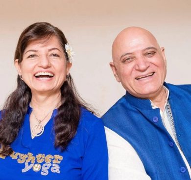 Yoga della risata, in autunno tornano in Italia i fondatori, Madan e Madhuri Kataria