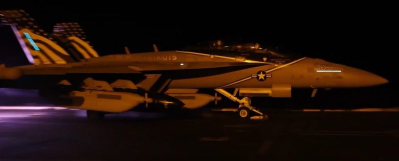 VIDEO | Nuova ondata di raid Usa contro l’Iran: colpiti obiettivi militari di Teheran