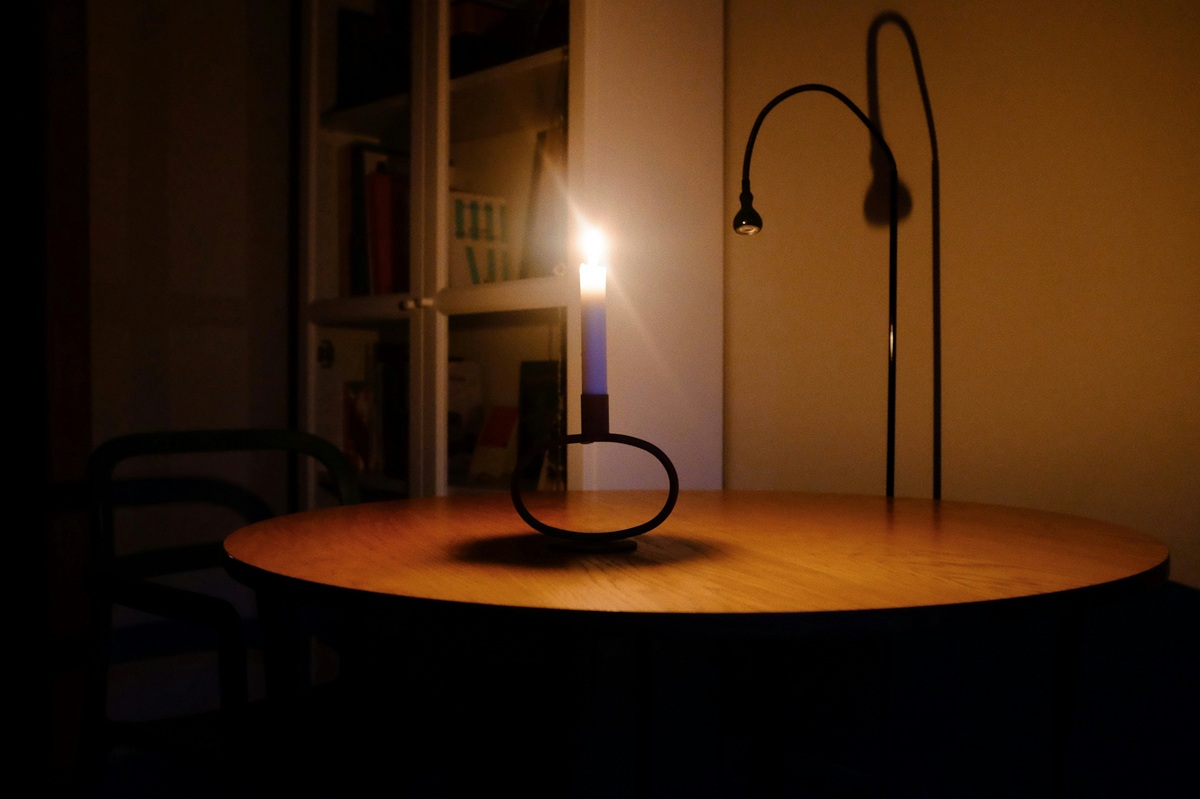 Blackout a Palermo, senza luce diversi quartieri: “Grosso problema con questo caldo” Blackout a Palermo, senza luce diversi quartieri: “Grosso problema con questo caldo”