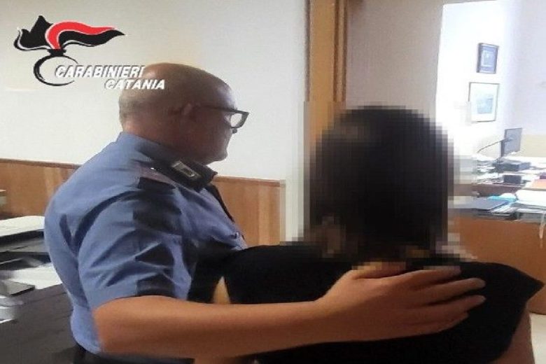 Catania, la fidanzata si oppone all’uso della droga, lui la picchia e tenta di strangolarla: arrestato