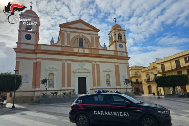 Prima litigano, poi il tentato omicidio: caos nella notte nel Palermitano, arrestato un 43enne
