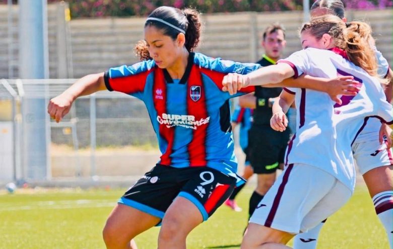 Carlotta Sciuto, il talento del Catania Women U19: “Ecco come è nato il gol al Palermo e dove voglio arrivare”