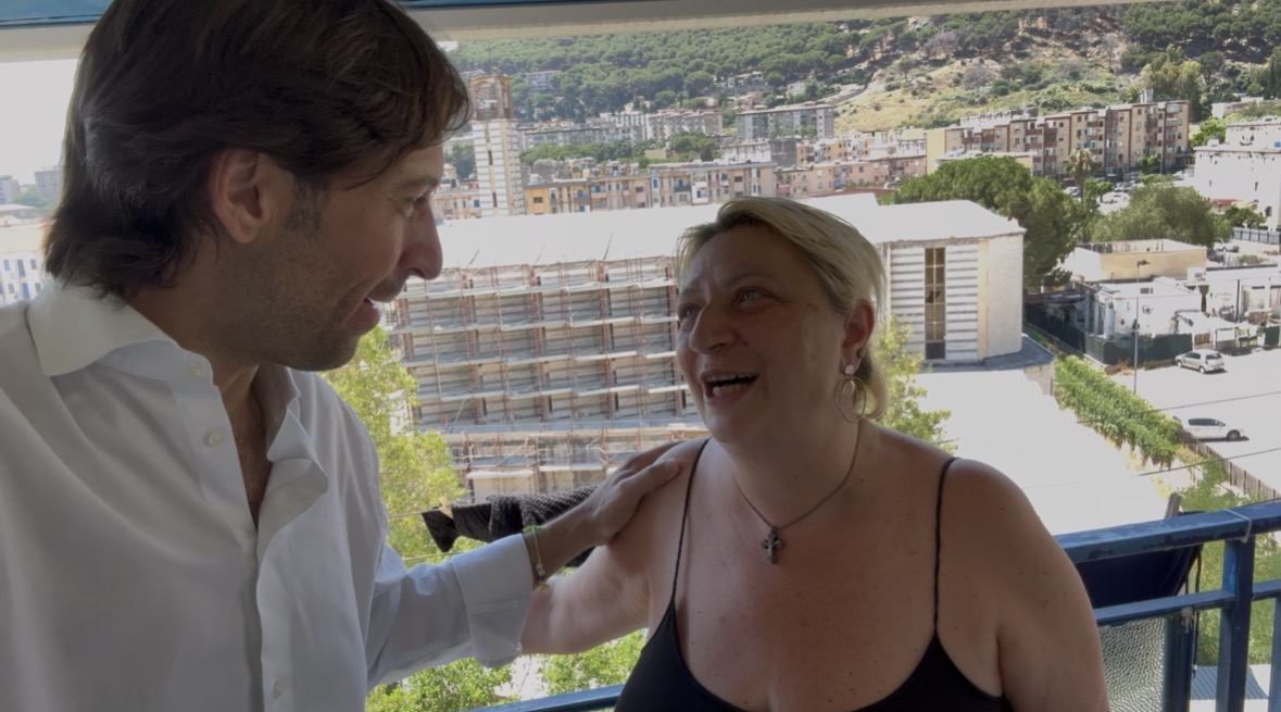 Palermo, assegnate due case popolari: donna torna dalla Germania per riconsegnare le chiavi al Comune