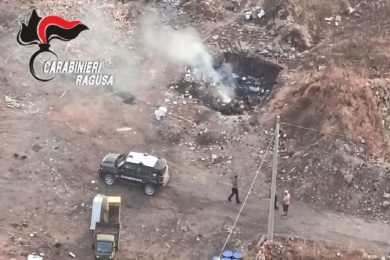 Fumarole nel Ragusano, denunciato 46enne e terreno agricolo sequestrato