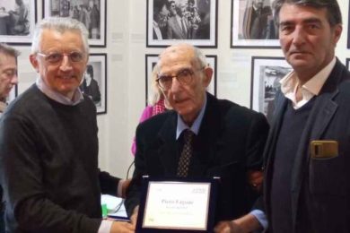 Lutto nel giornalismo, morto a 91 anni Piero Fagone: è stato presidente dell’OdG