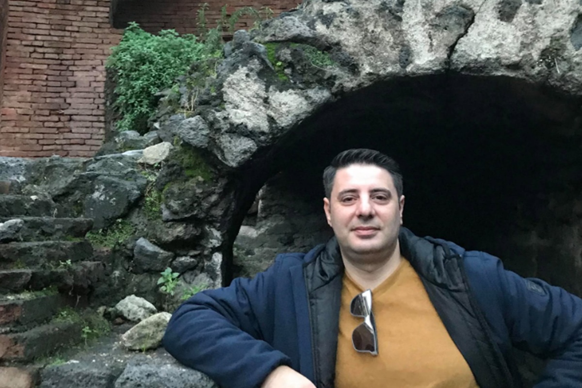 Catania, tragedia alla Plaia: papà eroe muore dopo aver salvato dalle onde moglie e figlio Catania, tragedia alla Plaia: papà eroe muore dopo aver salvato dalle onde moglie e figlio