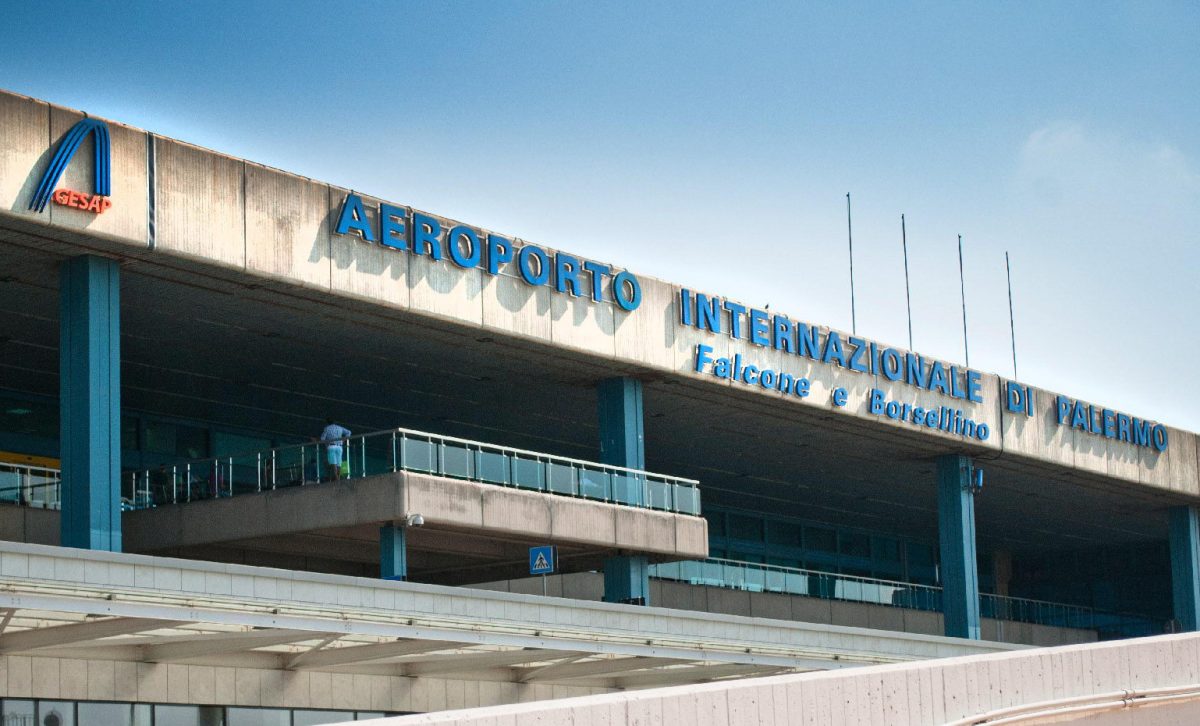 Forte vento a Palermo, disagi all’aeroporto: alcuni voli dirottati a Catania