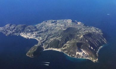 Crisi idrica a Lipari, Gullo: “Necessario potenziare i dissalatori”