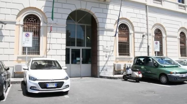 Catania, “La poesia salverà il mondo”: a Piazza Lanza il laboratorio poetico per i detenuti